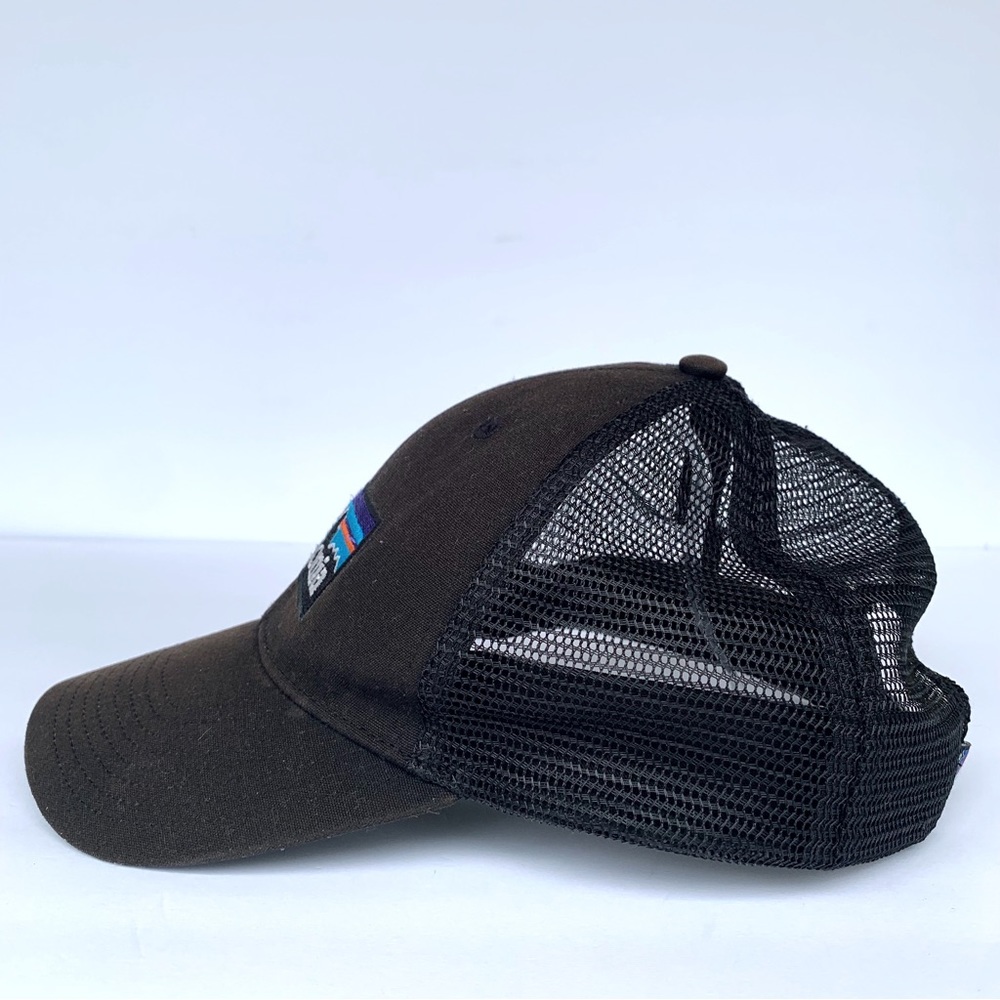 PATAGONIA P-6 LOGO TRUCKER HAT - Picture 5 of 12